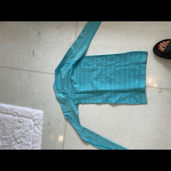 Lululemon Swiftly Long Sleeve - Picture 2 of 4